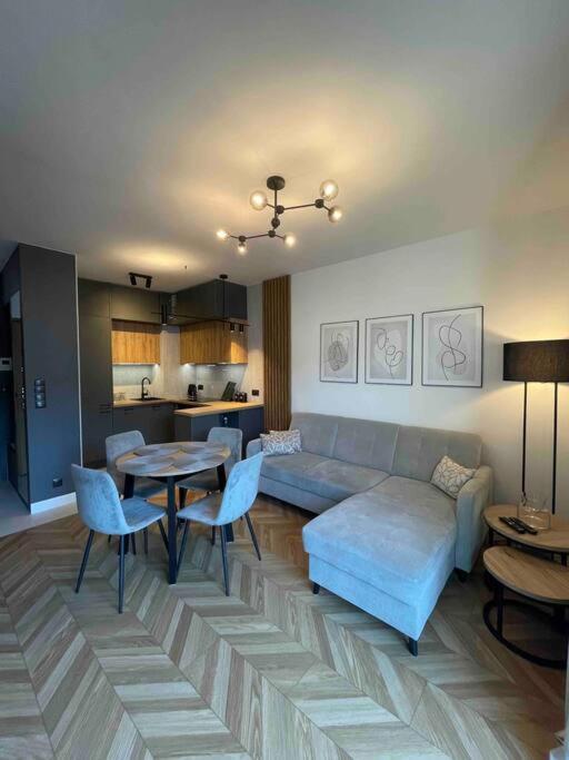 Port Praski Stylish Apartment Near Old Town Warsaw Exterior photo