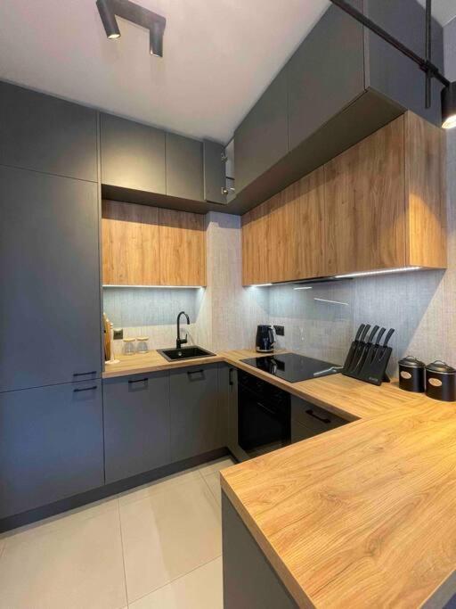 Port Praski Stylish Apartment Near Old Town Warsaw Exterior photo