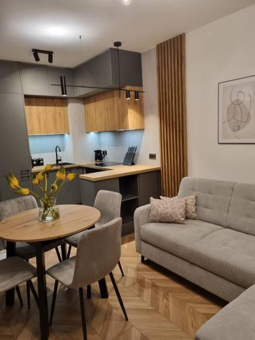 Port Praski Stylish Apartment Near Old Town Warsaw Exterior photo
